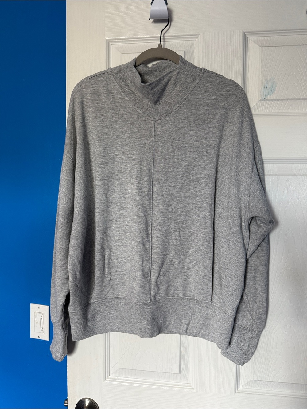 Athleta women’s Light Gray Crewneck Sweatshirt